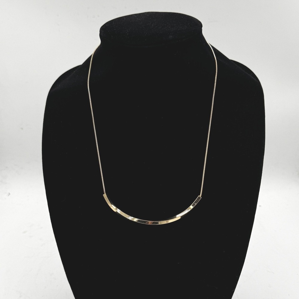 Gold Tone Curved Bar Necklace Minimalist Chain Elegant Jewelry Women